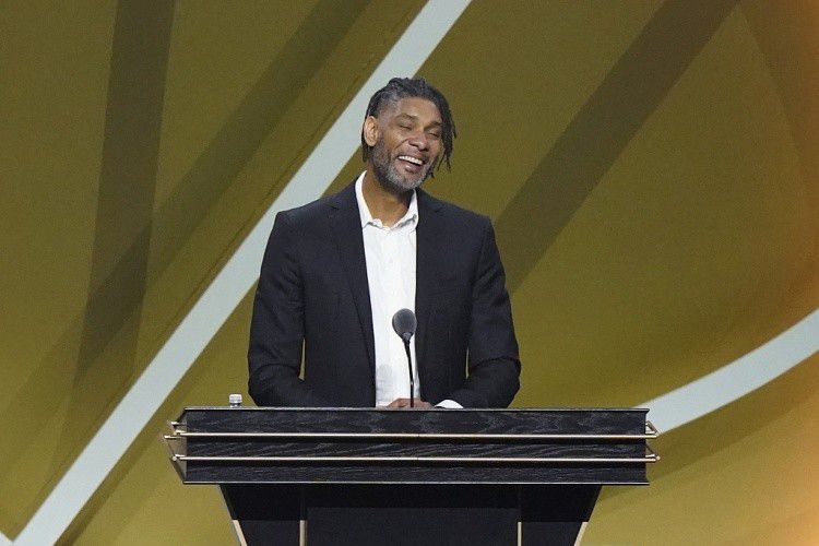 国产成人精品午夜在线播放