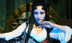 外出卖菜的大婶